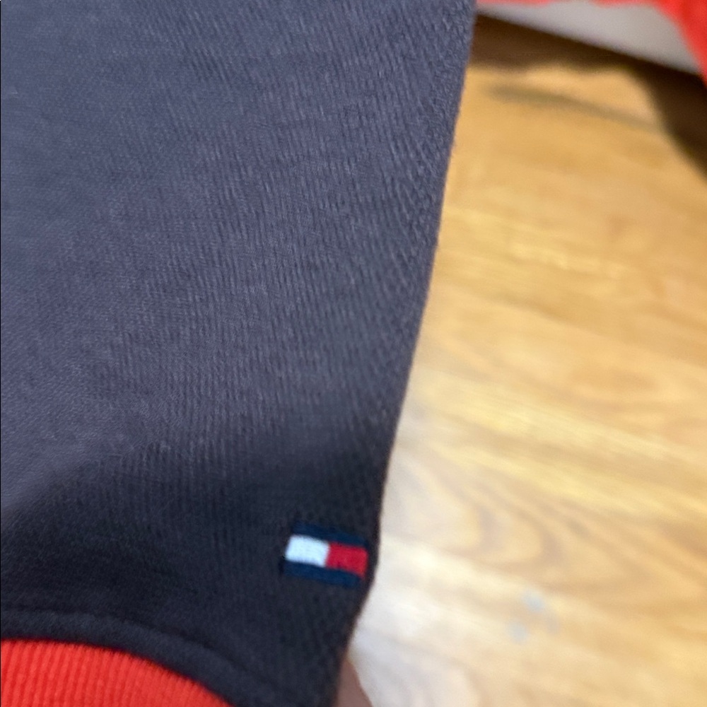 Tommy Hilfiger Men's Brown and Orange Crewneck Sweater - Picture 5 of 6